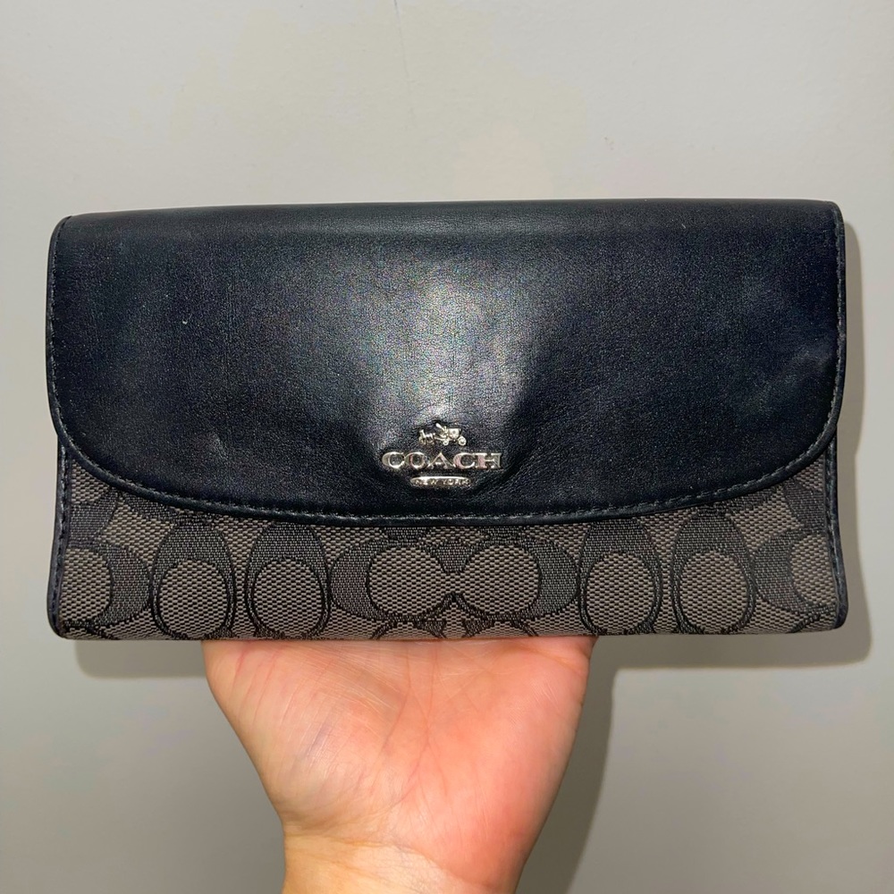 Coach wallet